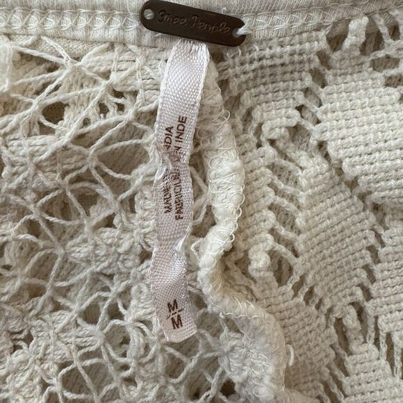 Free People Patches of Lace Henley  Crochet Back Shirt Ivory Long Sleeve M - Picture 5 of 6